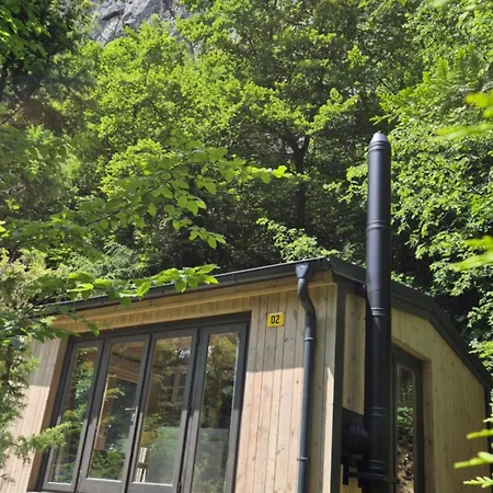 Chaticka Pod Skalou - Cozy Off Grid Solar *