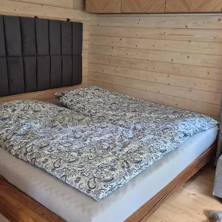 Feriehus Chaticka Pod Skalou - Cozy Off Grid Solar *